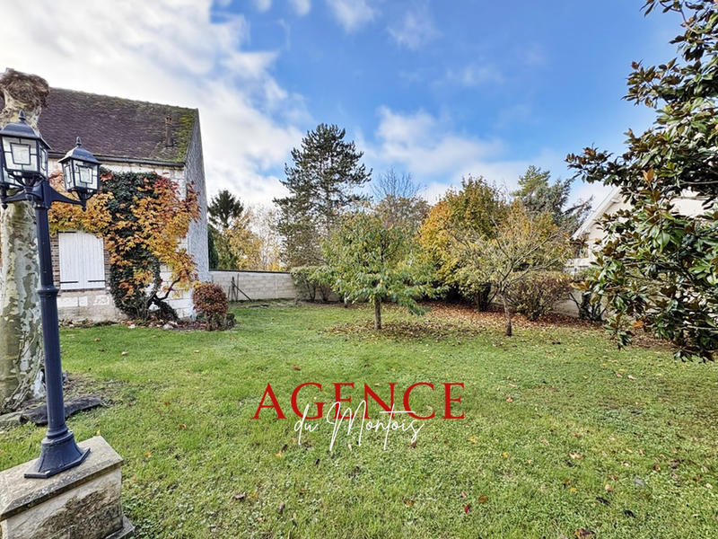 Maison - 180 m² - 5 pièces