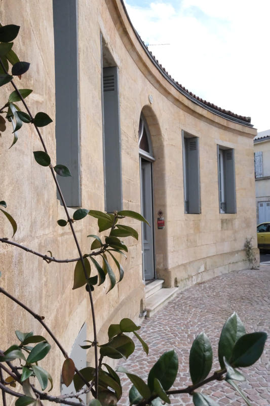 Maison - 195 m² - 8 pièces