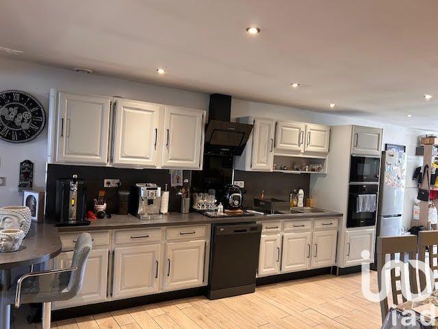 Maison - 91 m² - 4 pièces