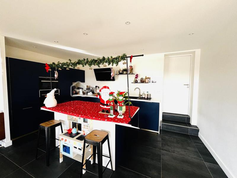 Maison - 131 m² - 4 pièces