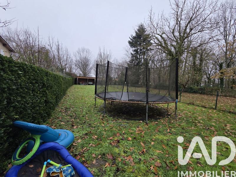 Maison - 203 m² - 7 pièces