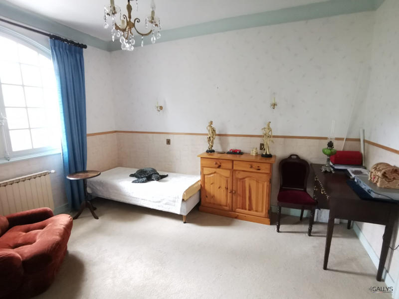 Villa - 185 m² - 7 pièces