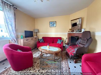 Maison - 84 m² - 5 pièces