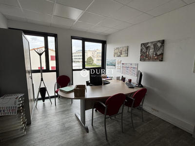 Bureau - 195 m²