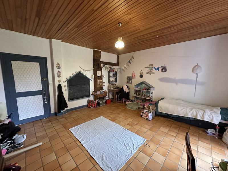 Château - 461 m² - 15 pièces