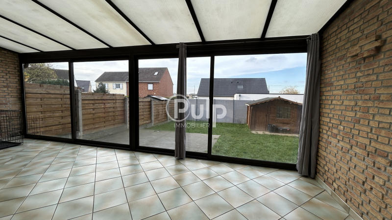 Maison - 85 m² - 9 pièces