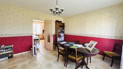 Maison - 153 m² - 10 pièces