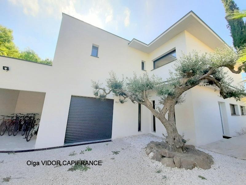 Villa - 195 m² - 6 pièces