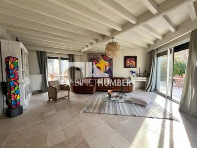 Maison - 144 m² - 6 pièces