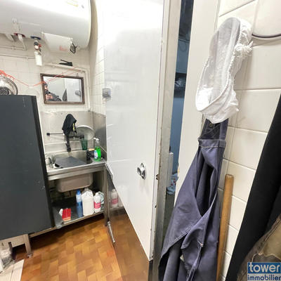 Fonds de commerce - Magasins - 68 m²