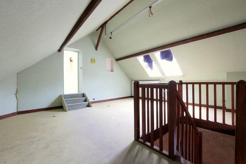 Local commercial - 369 m² - 14 pièces