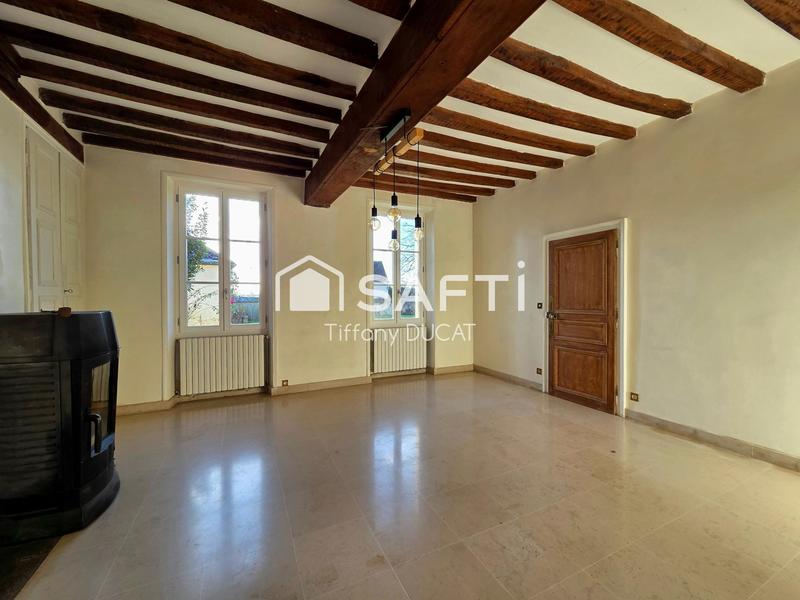 Maison - 245 m² - 6 pièces