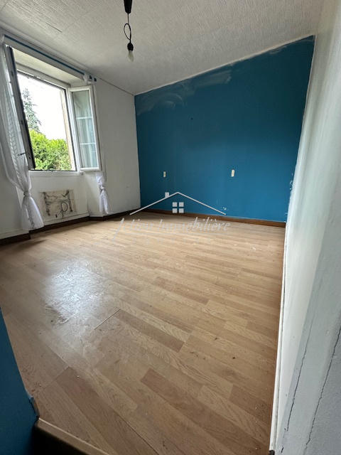 Maison de village - 95 m² - 6 pièces