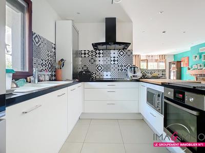 Villa - 97 m² - 4 pièces