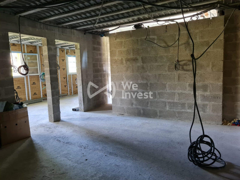 Maison - 180 m² - 7 pièces