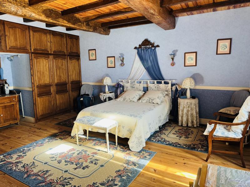 Maison - 167 m² - 5 pièces