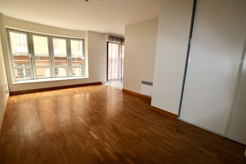 Appartement - 76 m² - 3 pièces