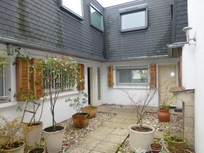 Appartement - 143 m² - 6 pièces