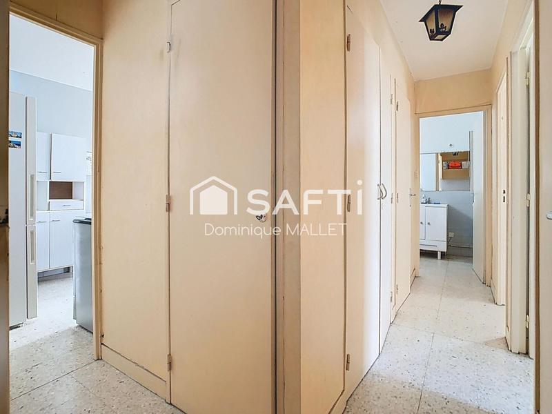 Appartement - 90 m² - 4 pièces