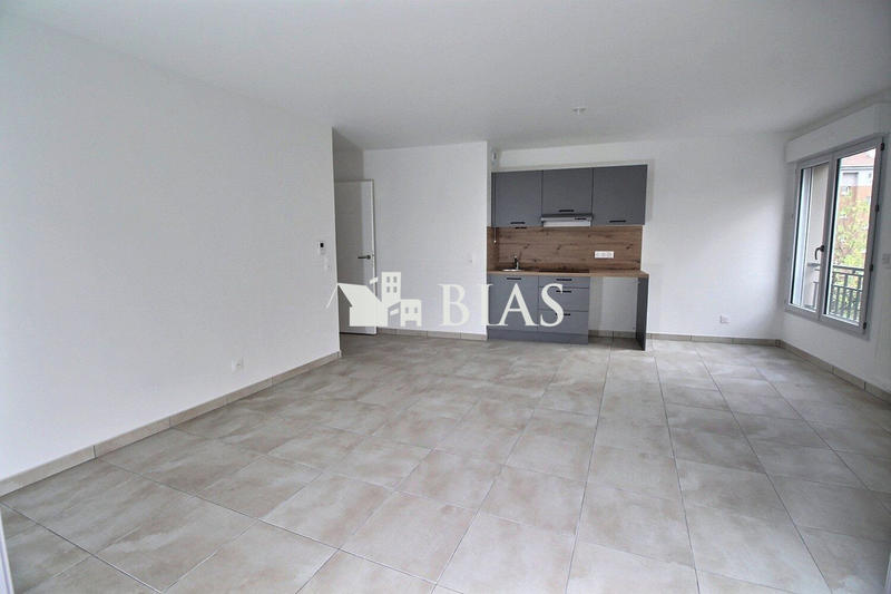 Appartement - 81 m² - 4 pièces