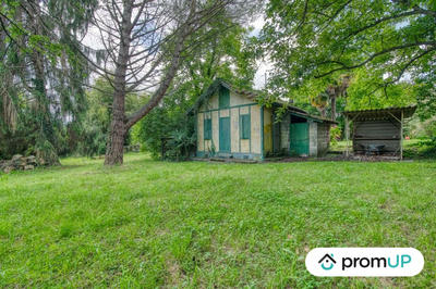 Maison - 180 m² - 5 pièces