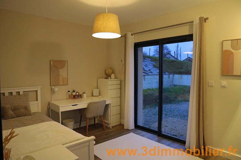 Maison - 183 m² - 8 pièces