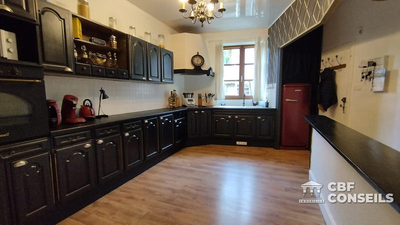 Maison ancienne - 160 m² - 6 pièces