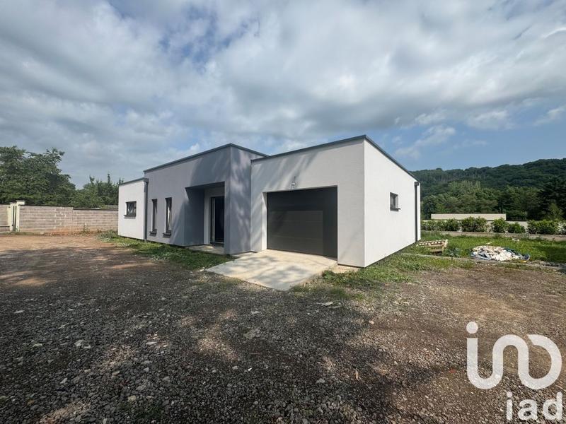 Maison - 100 m² - 4 pièces