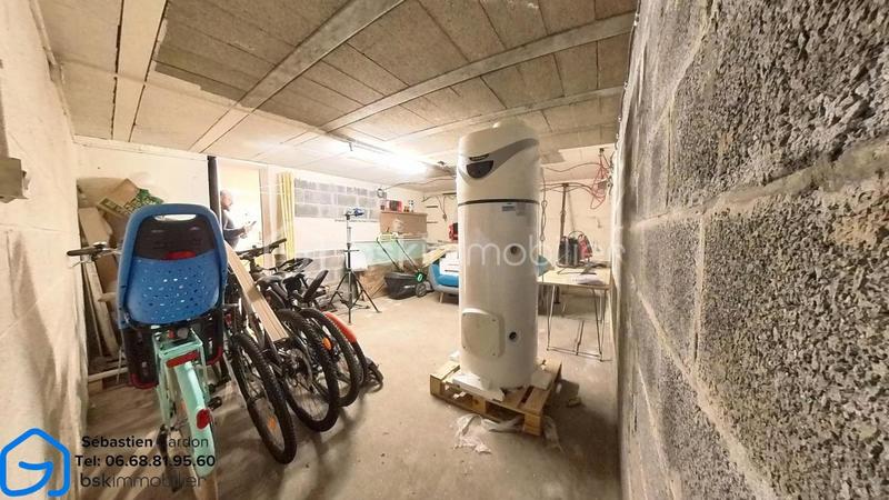 Maison traditionnelle - 96 m² - 6 pièces