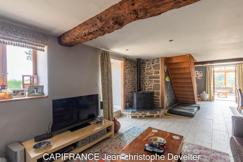Maison en pierre - 133 m² - 6 pièces