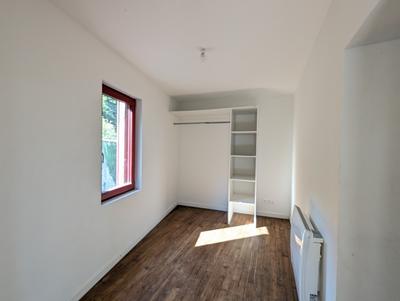 Maison - 84 m² - 4 pièces