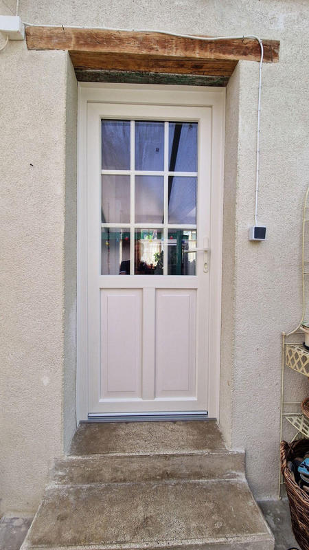 Maison - 210 m² - 6 pièces