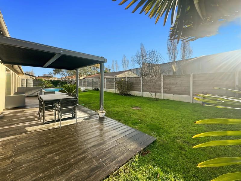 Maison - 120 m² - 6 pièces