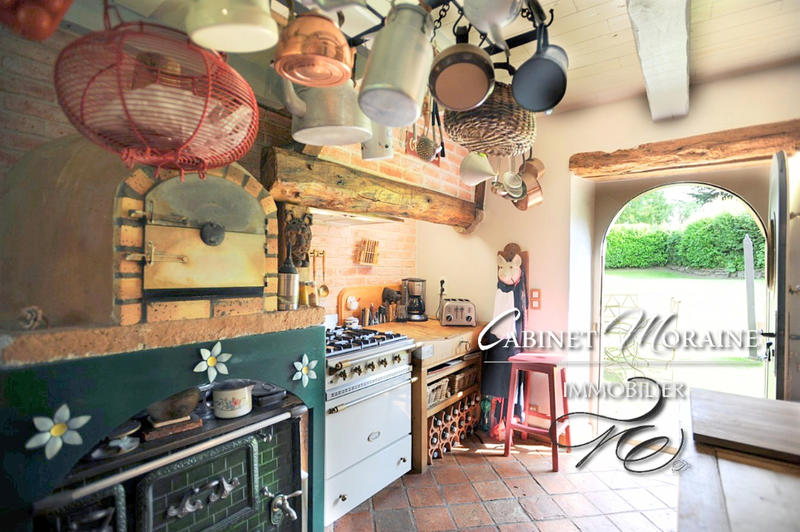 Demeure - 136 m² - 6 pièces