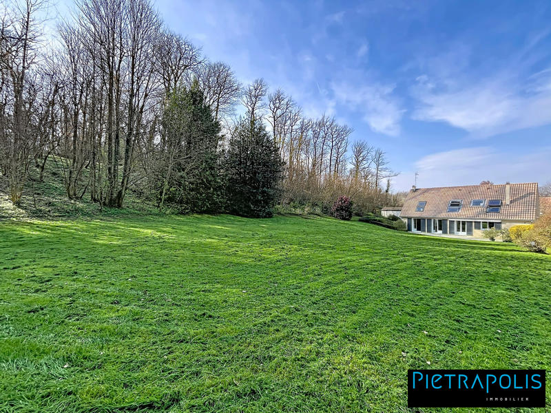 Maison - 224 m² - 7 pièces