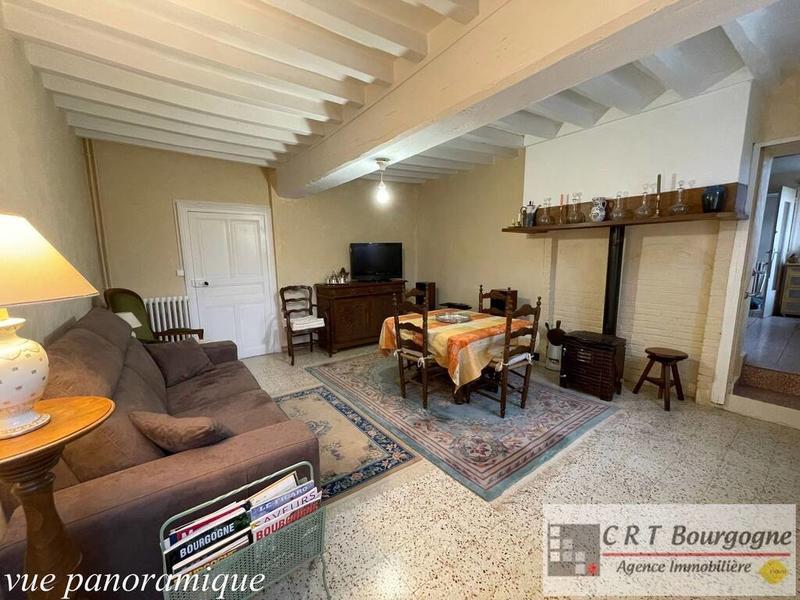 Maison - 121 m² - 5 pièces