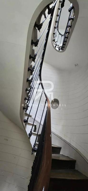 Appartement - 112 m² - 4 pièces