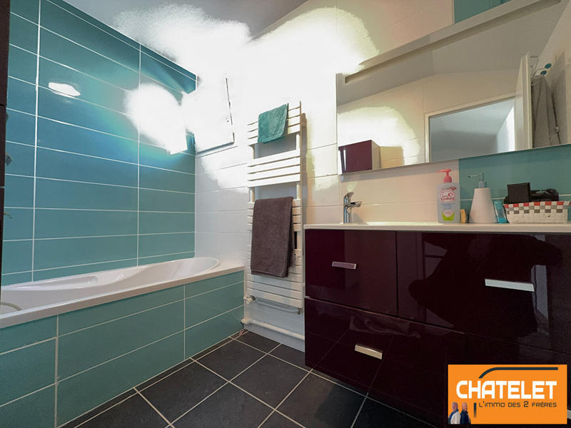 Maison - 105 m² - 5 pièces