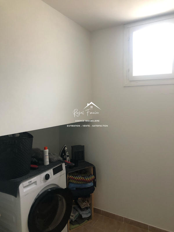 Maison - 99 m² - 5 pièces