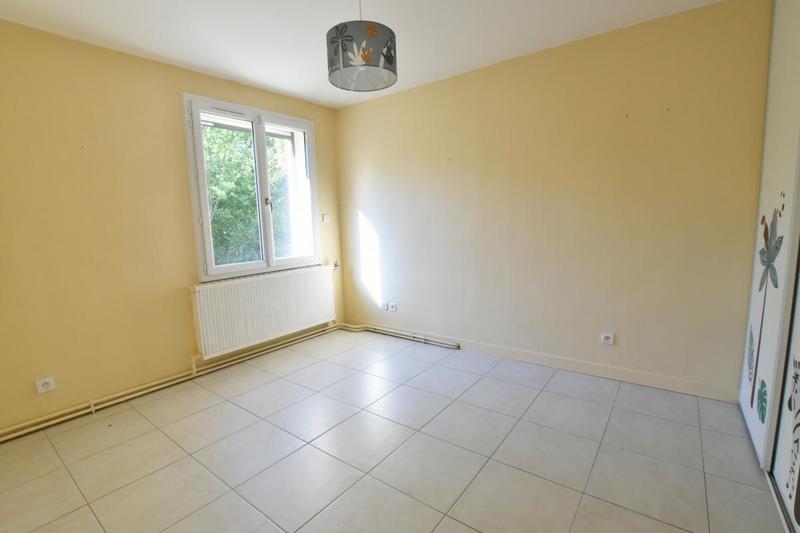Maison - 218 m² - 6 pièces