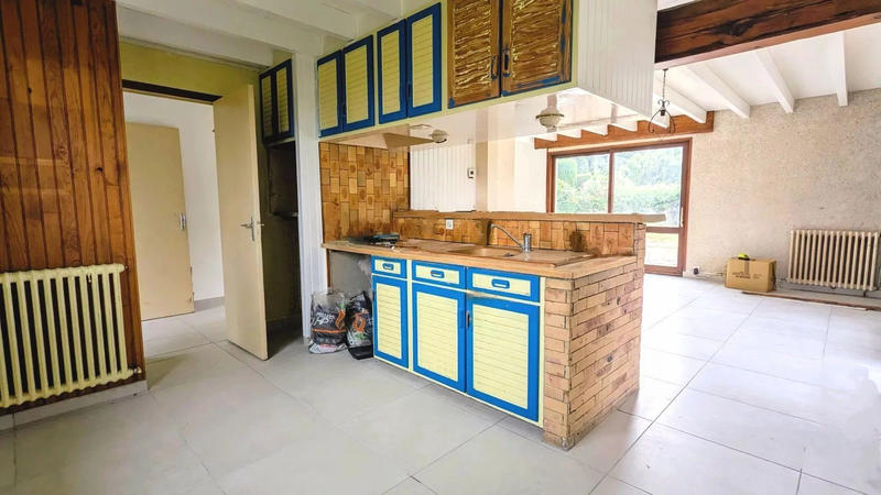 Maison - 102 m² - 4 pièces