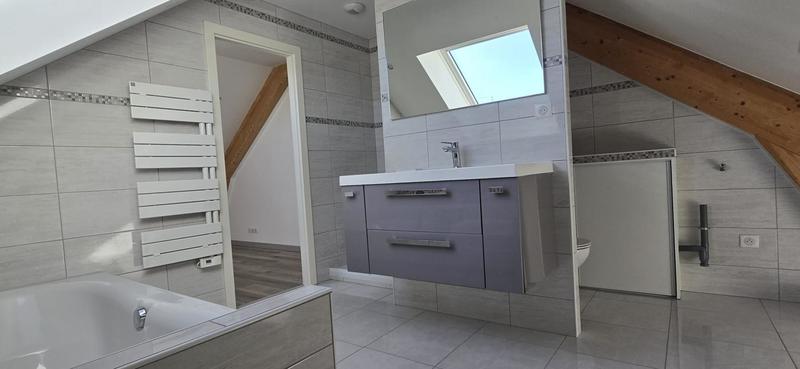 Appartement - 129 m² - 6 pièces