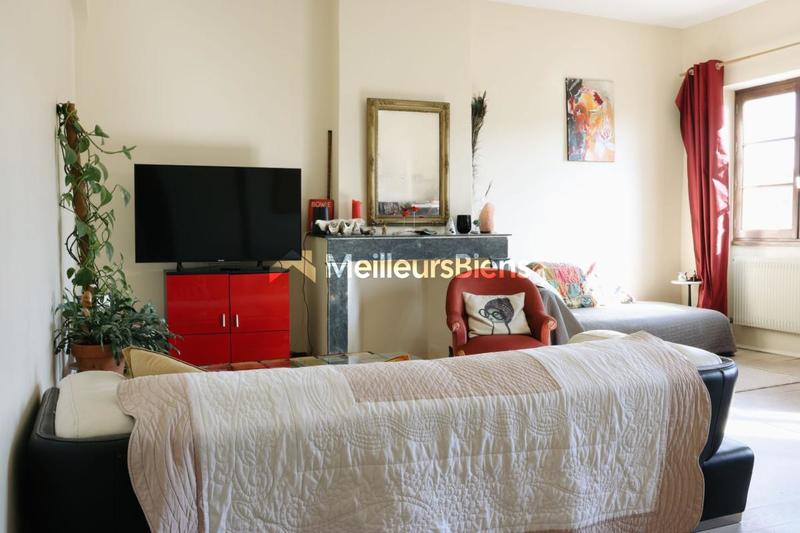 Appartement ancien - 91 m² - 4 pièces