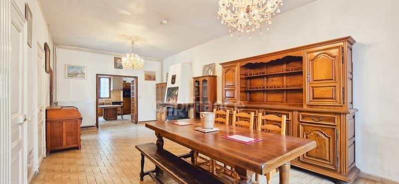 Maison de village - 152 m² - 8 pièces