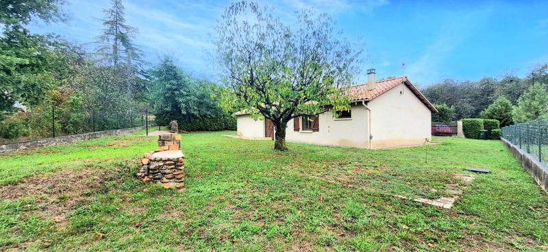 Maison - 92 m² - 4 pièces