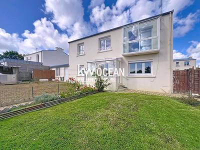 Maison - 154 m² - 6 pièces