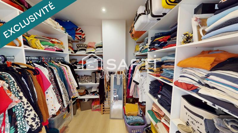 Maison - 280 m² - 9 pièces