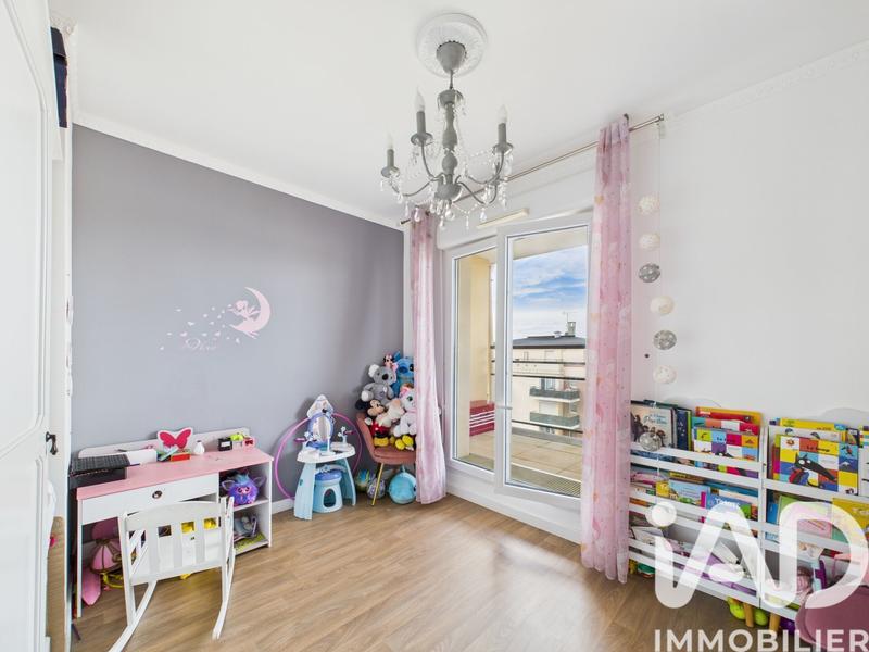 Appartement - 104 m² - 5 pièces