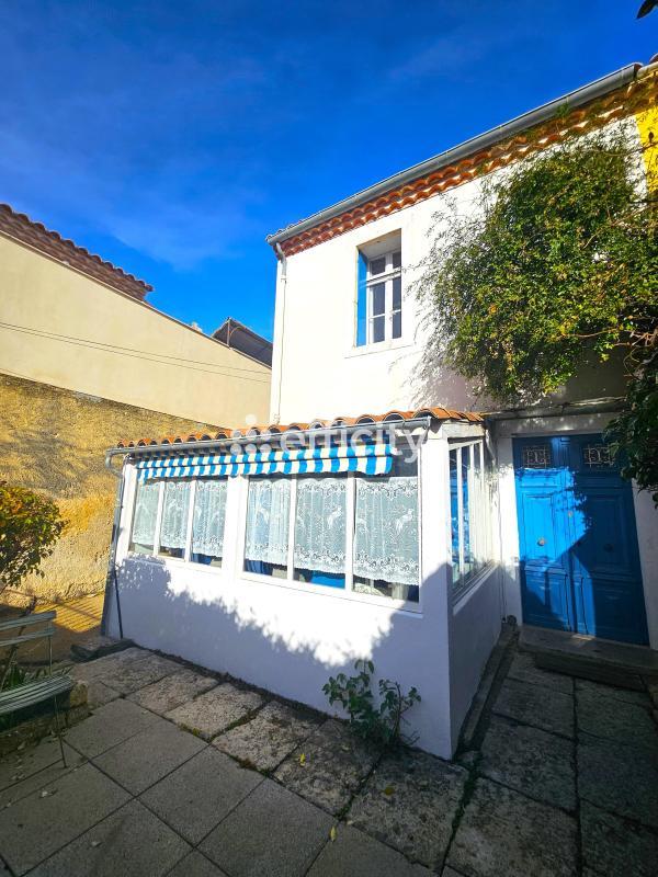 Maison - 95 m² - 4 pièces