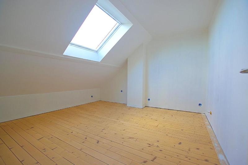 Maison - 180 m² - 6 pièces